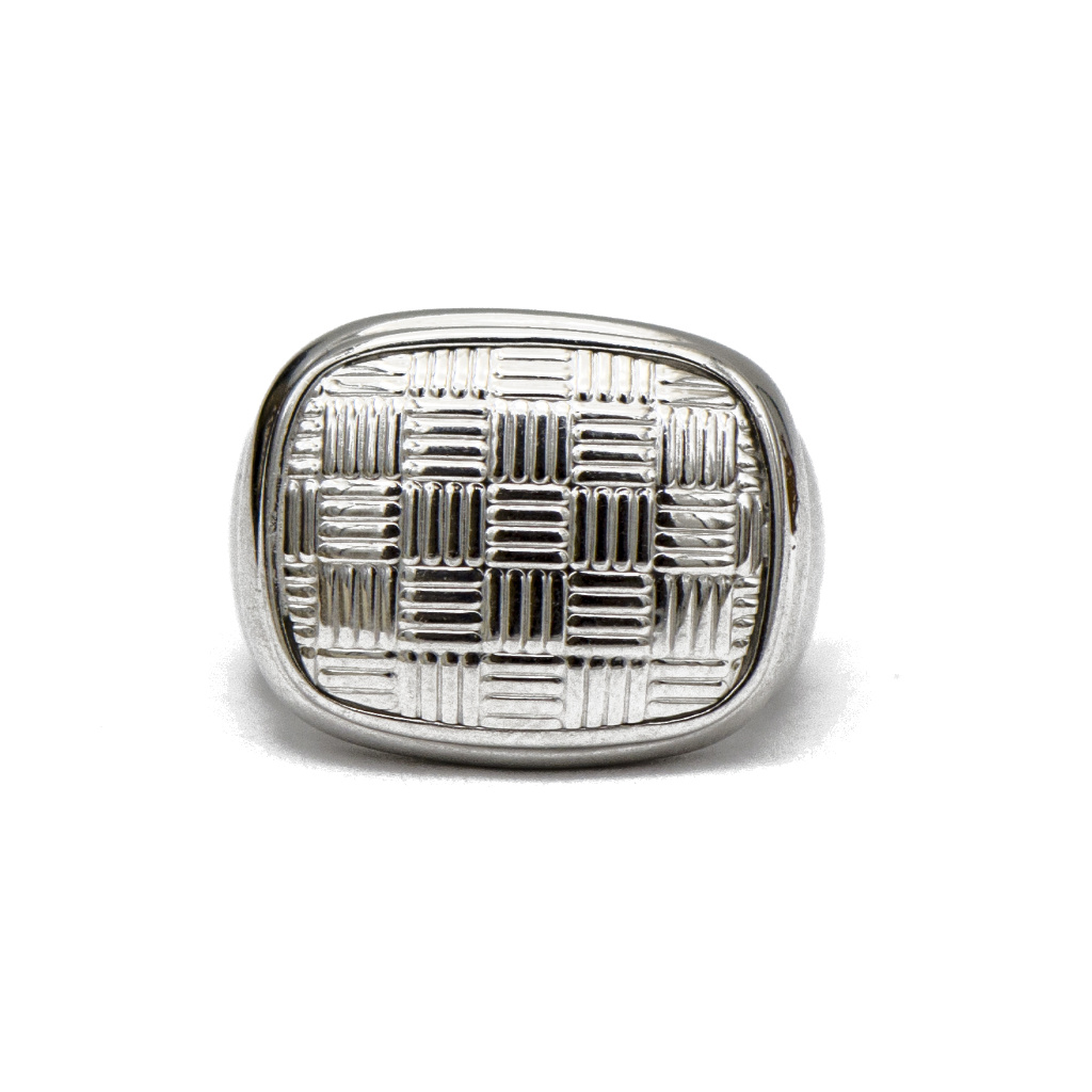 Checkerboard Ring